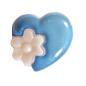 Preview: Botones infantiles en forma de corazón de plástico en color azul medio de 15 mm 0,59 inch